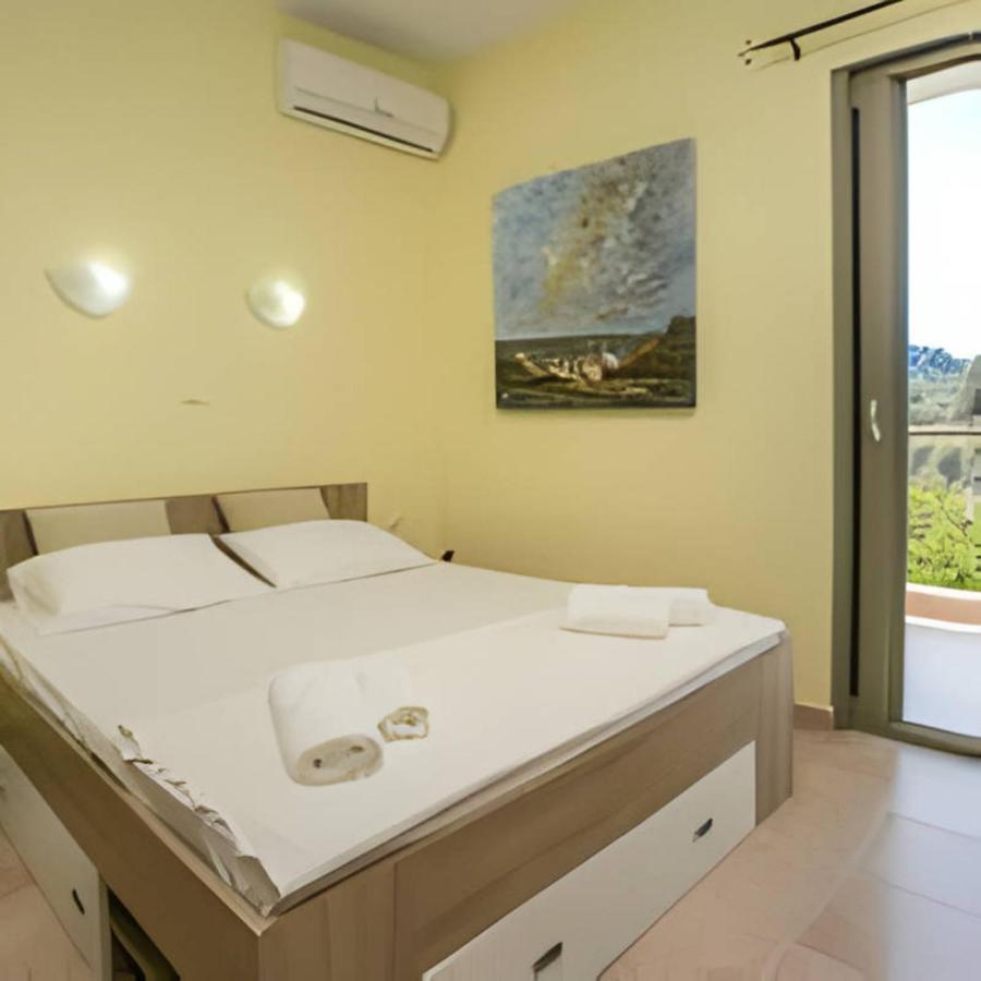 Villa Elista Astris Exterior photo